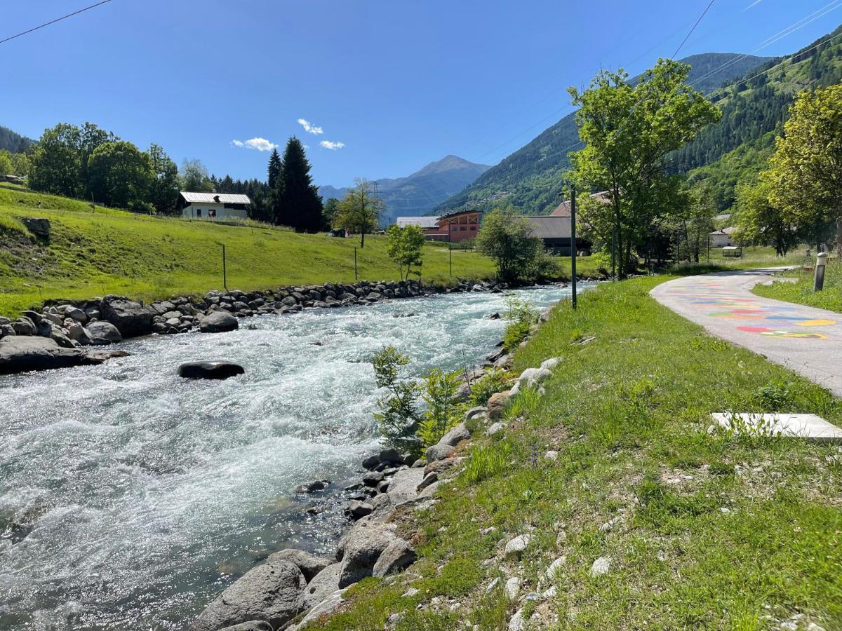 Casa Martini Lägenhet Mezzana  Exteriör bild