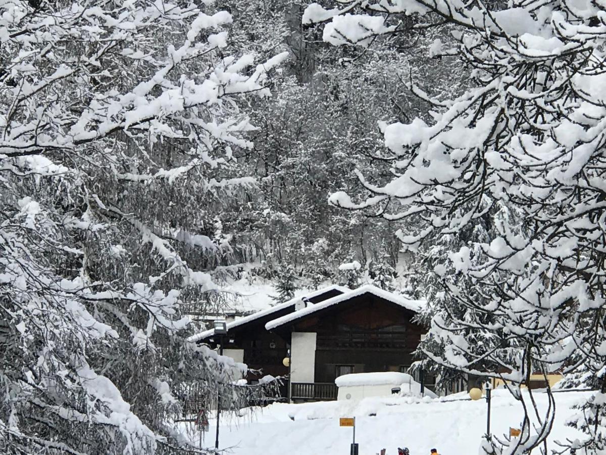 Casa Martini Lägenhet Mezzana  Exteriör bild